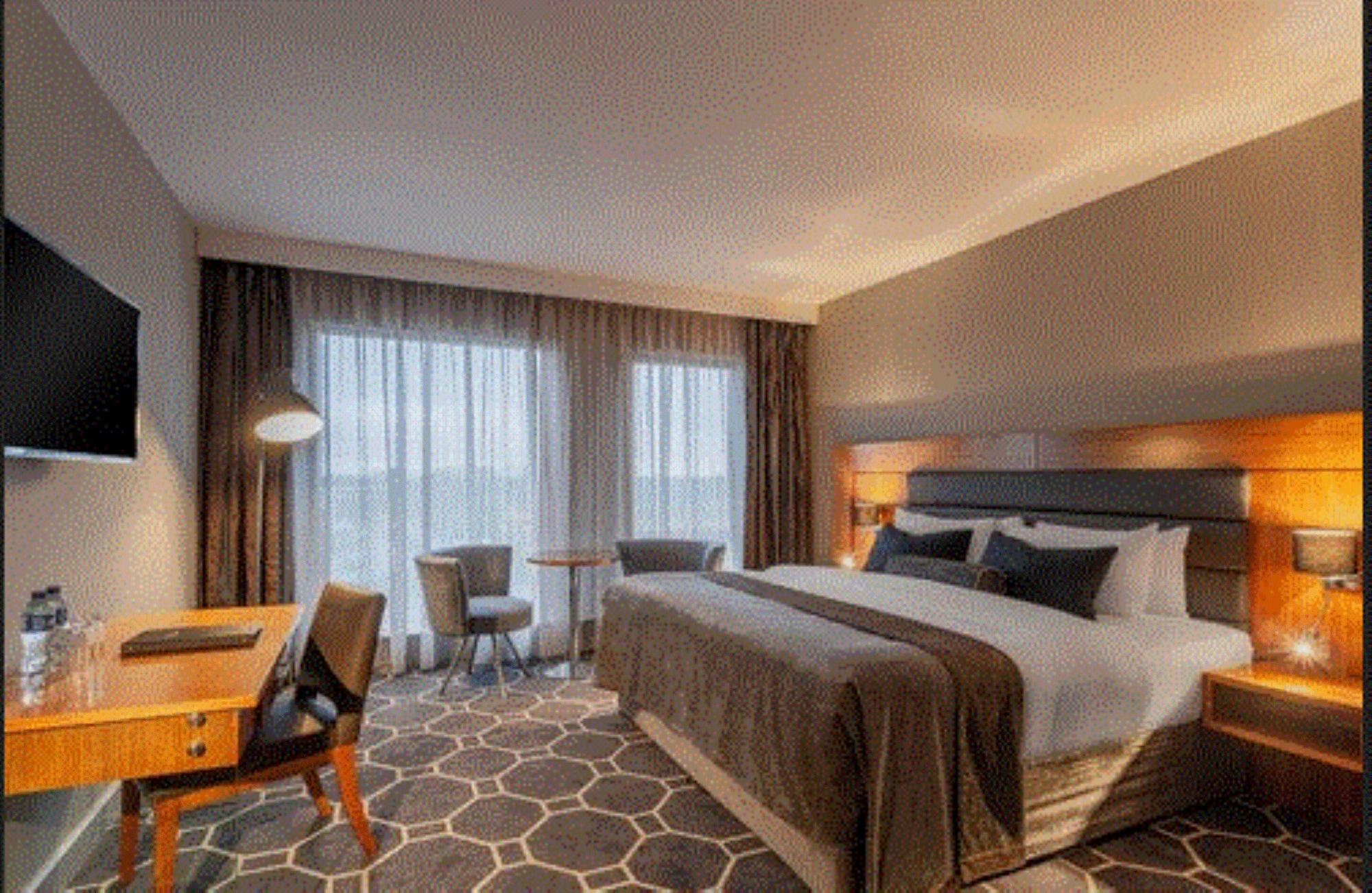 Springs Hotel 4*